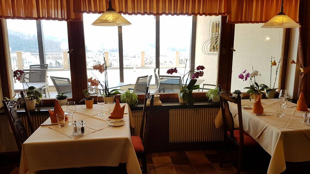 Haus Am Berg Hotel 3*